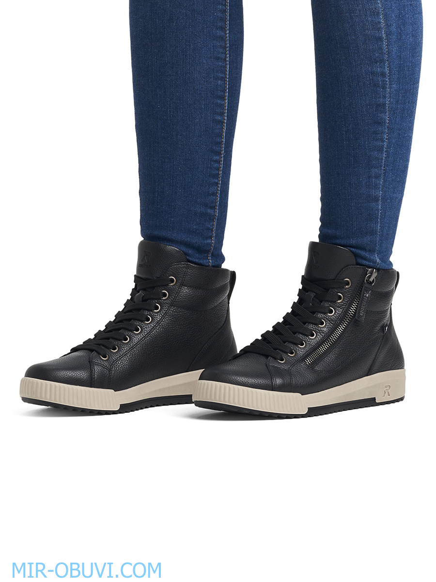 Ƴ���� ���������� ����������� �������� Rieker Evolution. ��� 12.