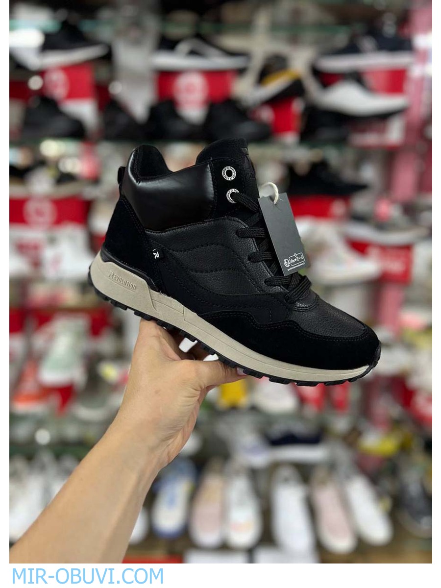 Ƴ���� ���������� ��������� �������� Rieker Evolution. ��� 17.