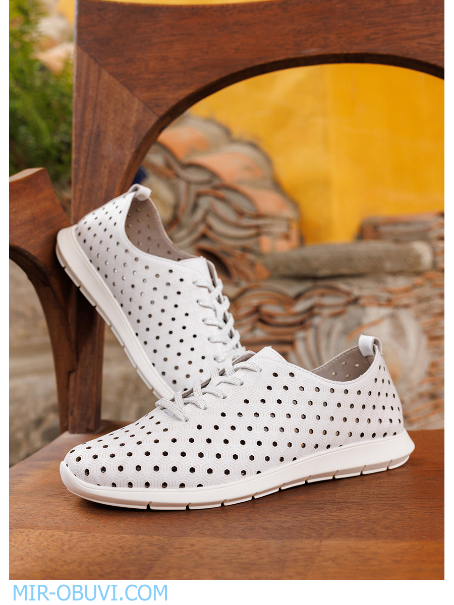 Ƴ���� ������� ����������� ���� Remonte. ��� 27.